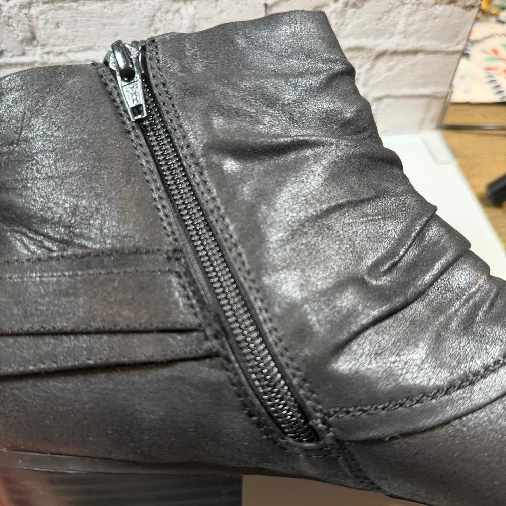 Kim Rogers Tanya Black Ankle Boots Women's 10M Ruched Buckle Side Zip Classic
